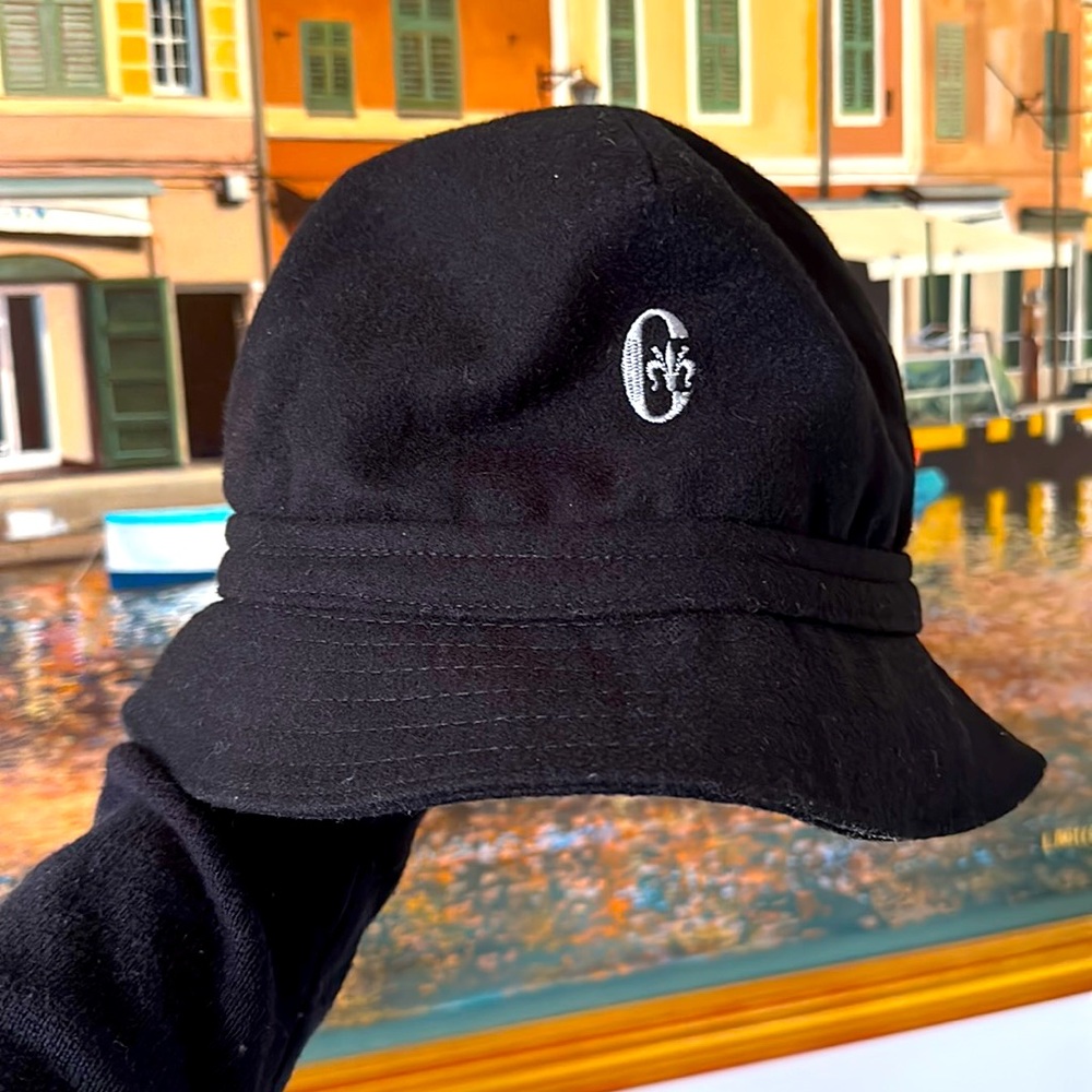 Vintage CONTE OF FLORENCE black cashmere bucket hat
